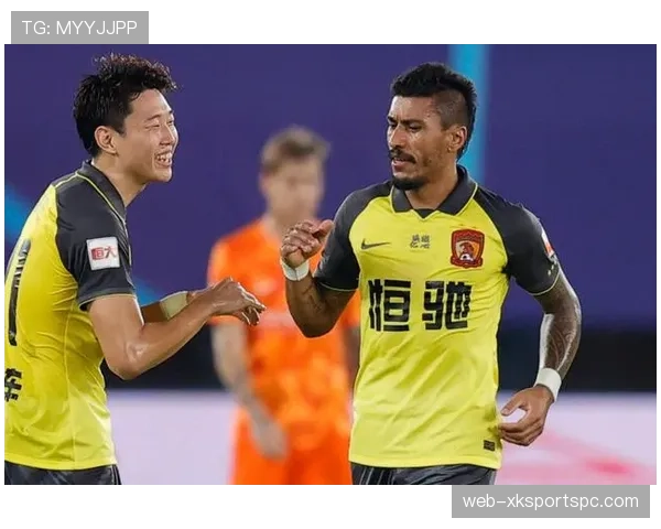 保利尼奥高位逼抢压制防线持续爆发，本赛季角色定位明显提升